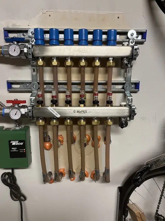 Plumber performing Sink Repair at a residential property in Flossmoor